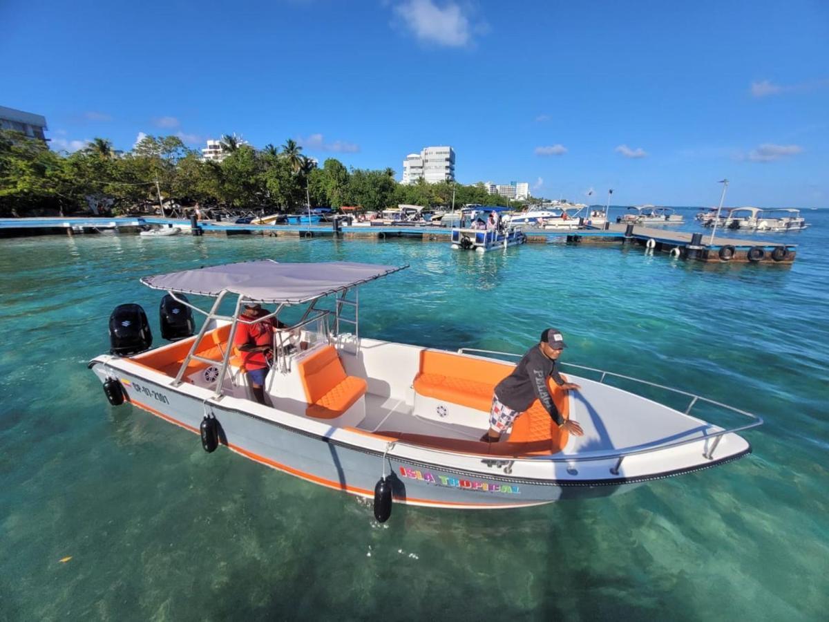 Isla Tropical Estalagem 2*